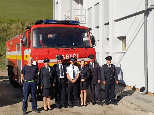 hasičká cisterna TATRA 815