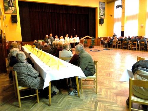 Posedenie s dôchodcami pri príležitosti mesiaca úcty k starším