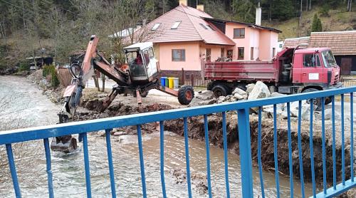 Úprava brehov po povodni apríl 2018